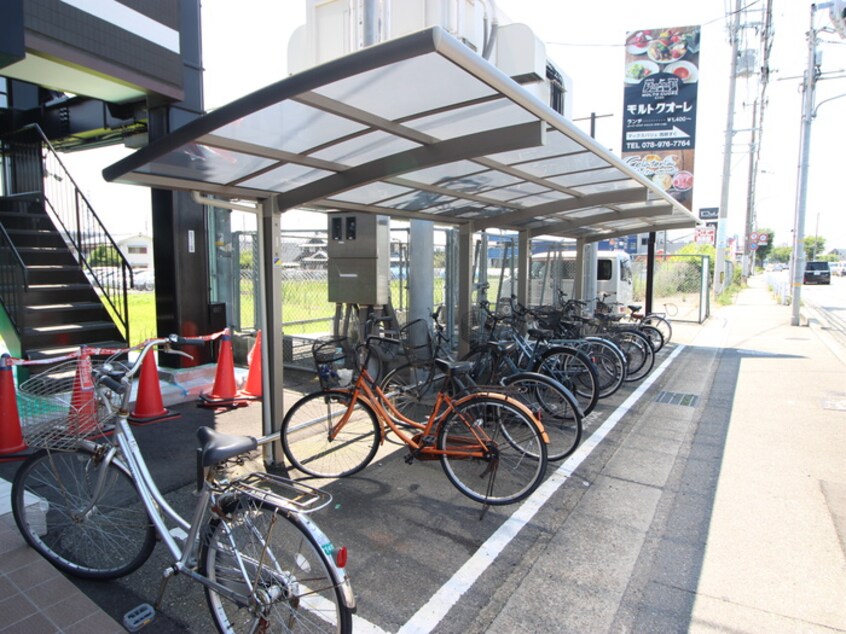 駐輪場 セオ・コ－ト潤和