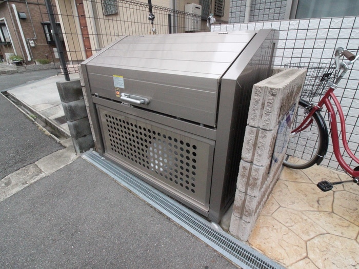 その他 エスタ　メゾン