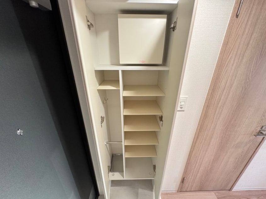 靴箱 エスリード神戸三宮ヒルズ