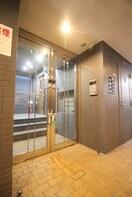 エントランス部分 ロミ・スカイ南久宝寺