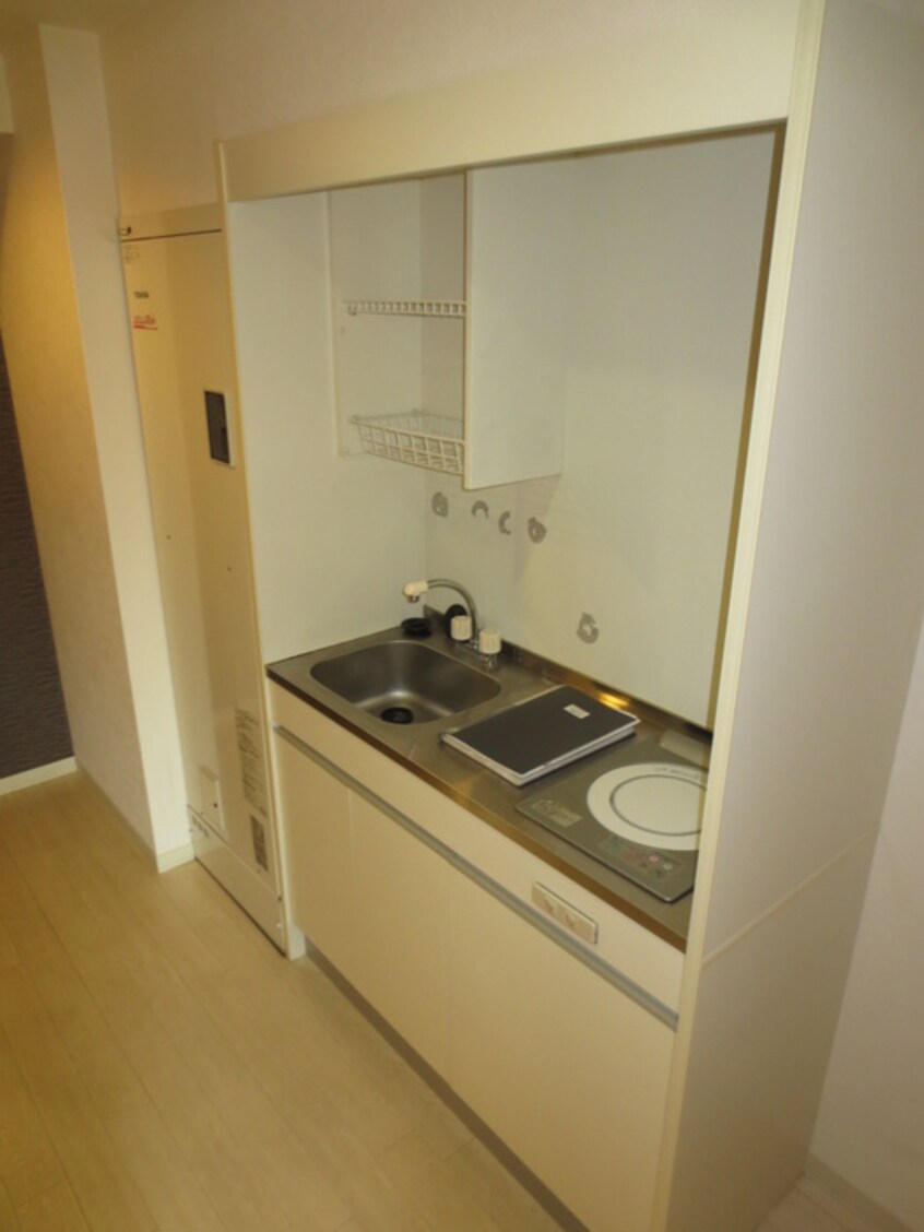 キッチン ロミ・スカイ南久宝寺