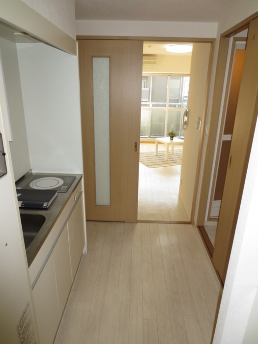廊下 ロミ・スカイ南久宝寺