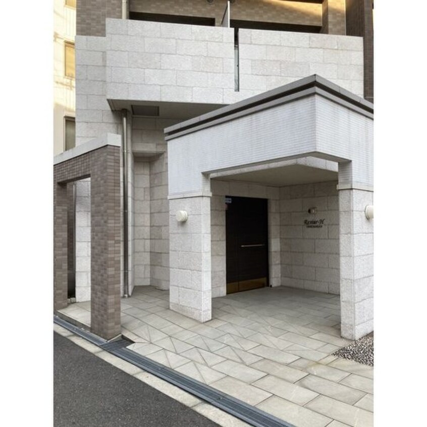 エントランス部分 ﾚｼﾞｭｰﾙｱｯｼｭ大阪城北(1204)