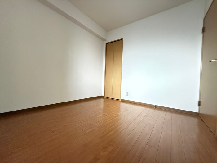 居室 ジャルダン平田