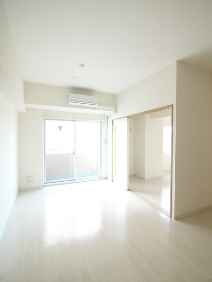 居室 ＮｉｎＧＲＡＮ三国ヶ丘