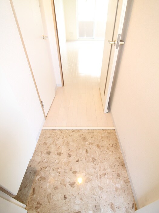 玄関 ＮｉｎＧＲＡＮ三国ヶ丘