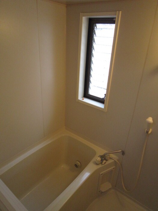 バス／シャワールーム等 ミューズハウス中尾