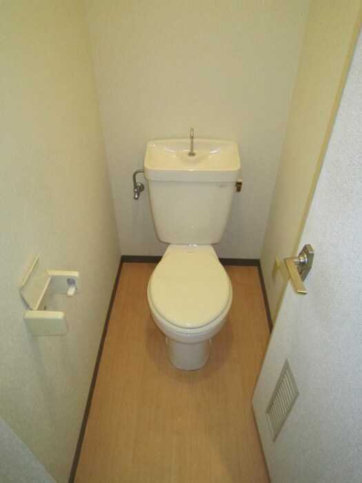 トイレ ミューズハウス中尾