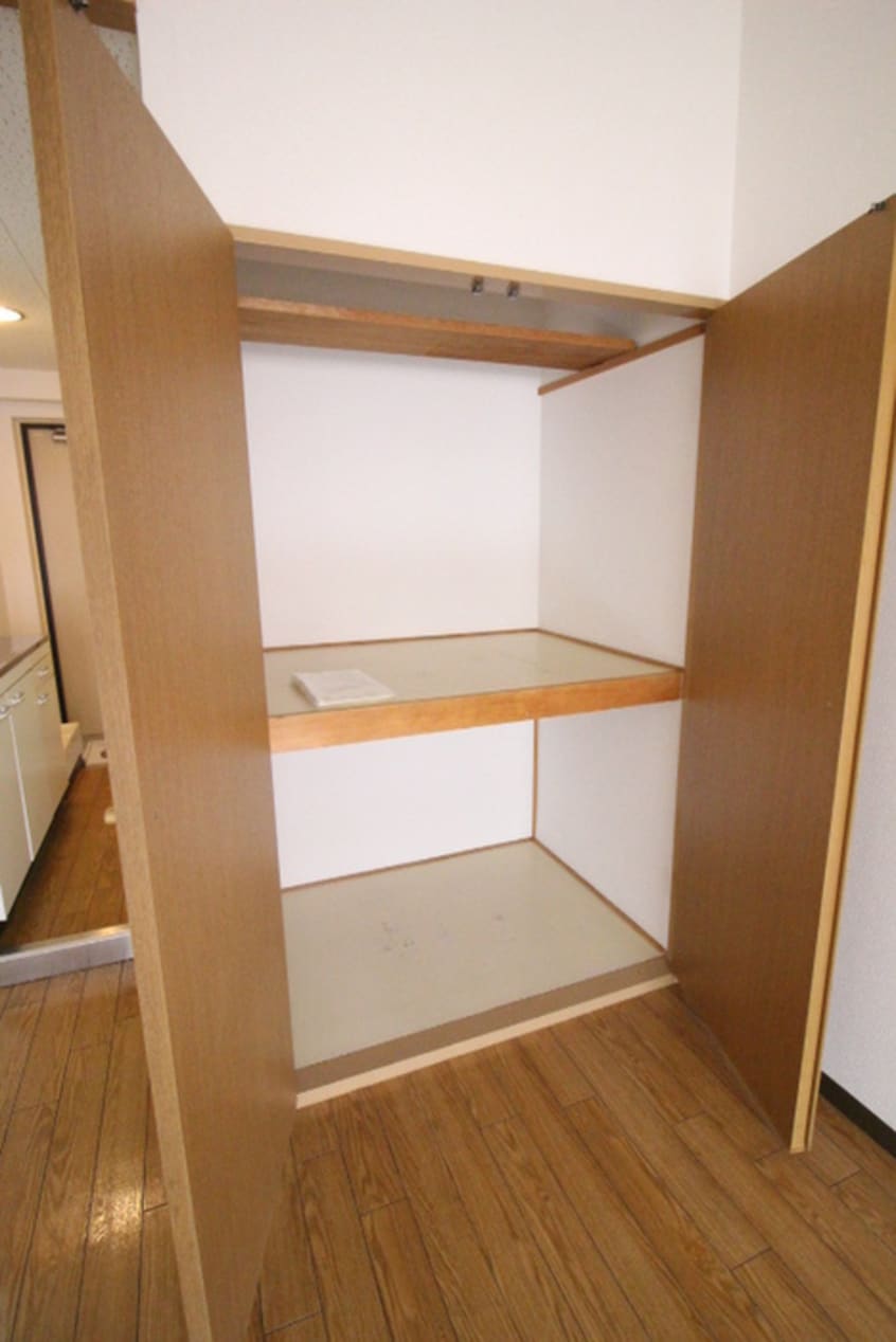 収納 メゾン・ラ・ココネ