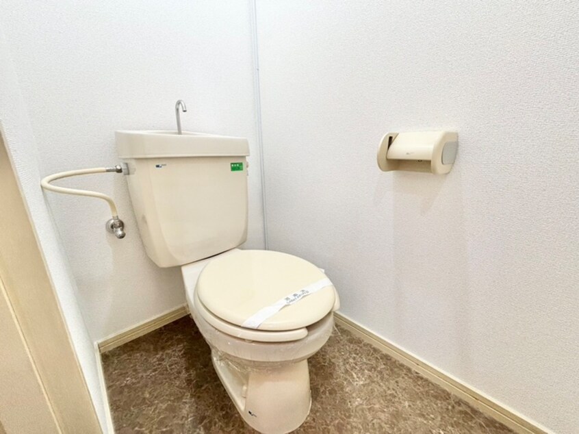 トイレ モアクレスト川上