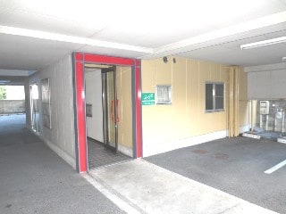 エントランス部分 ユース 32