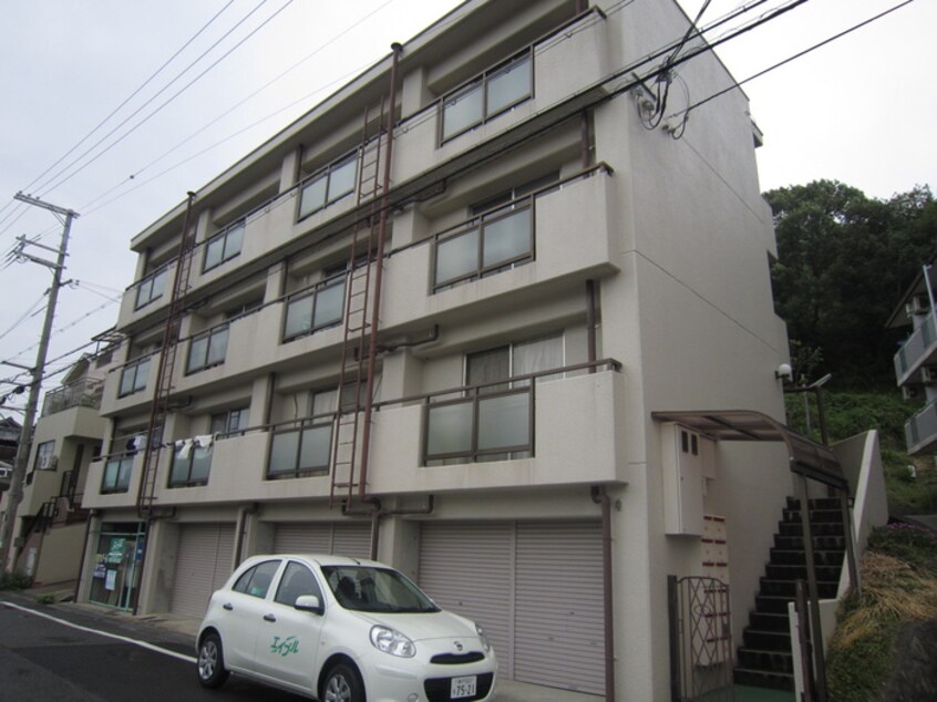 外観写真 サンル－ム名谷