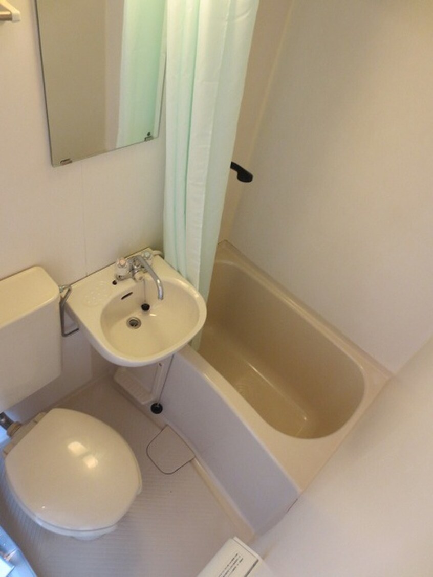 トイレ サンル－ム名谷