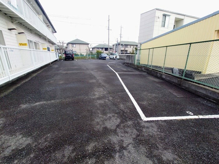 駐車場 エステ－トピア上松