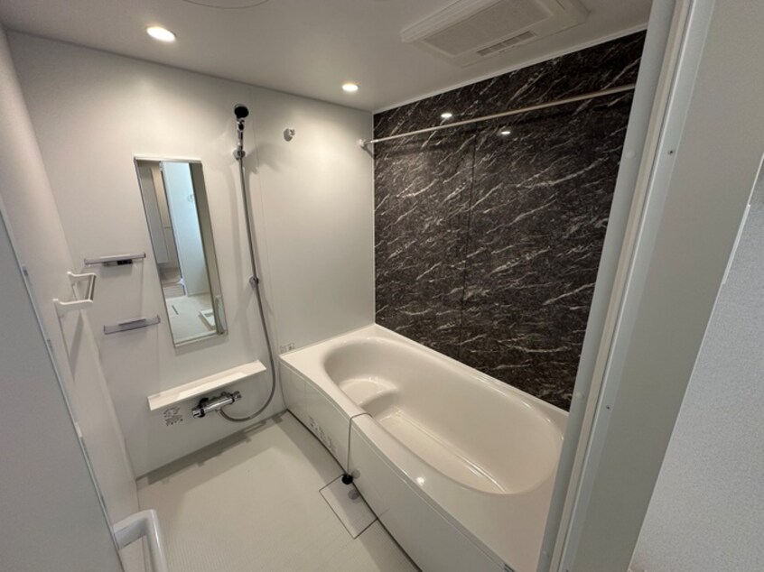 バス／シャワールーム等 オルテンシア