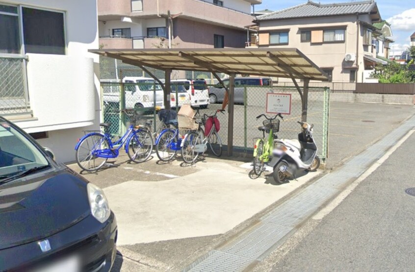 駐輪場 パルコートタナカ