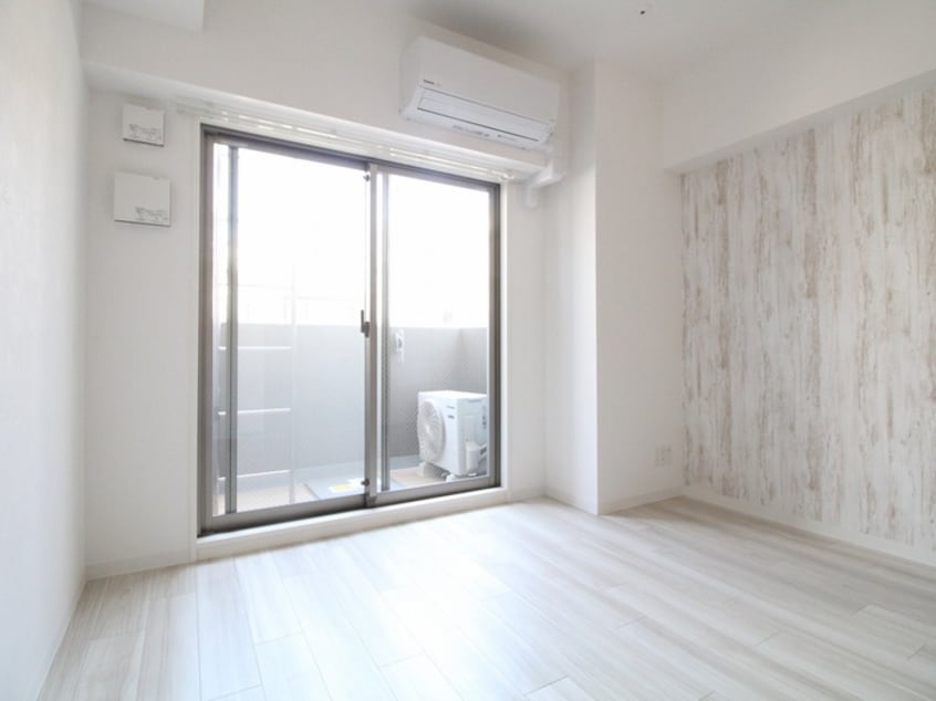 居室 ワールドアイ神戸湊町(501)