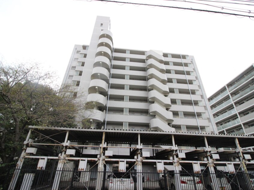 駐車場 兵庫駅前アーバンライフ