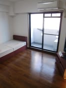 居室 クレセント谷町