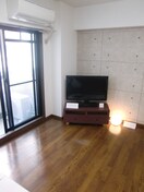 居室 クレセント谷町