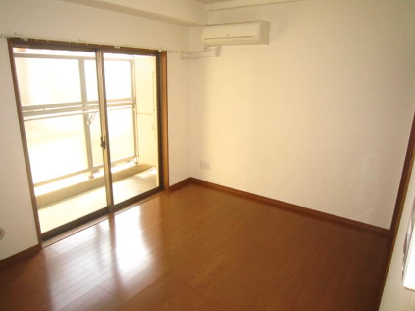 居室 リライアンス明石六番館