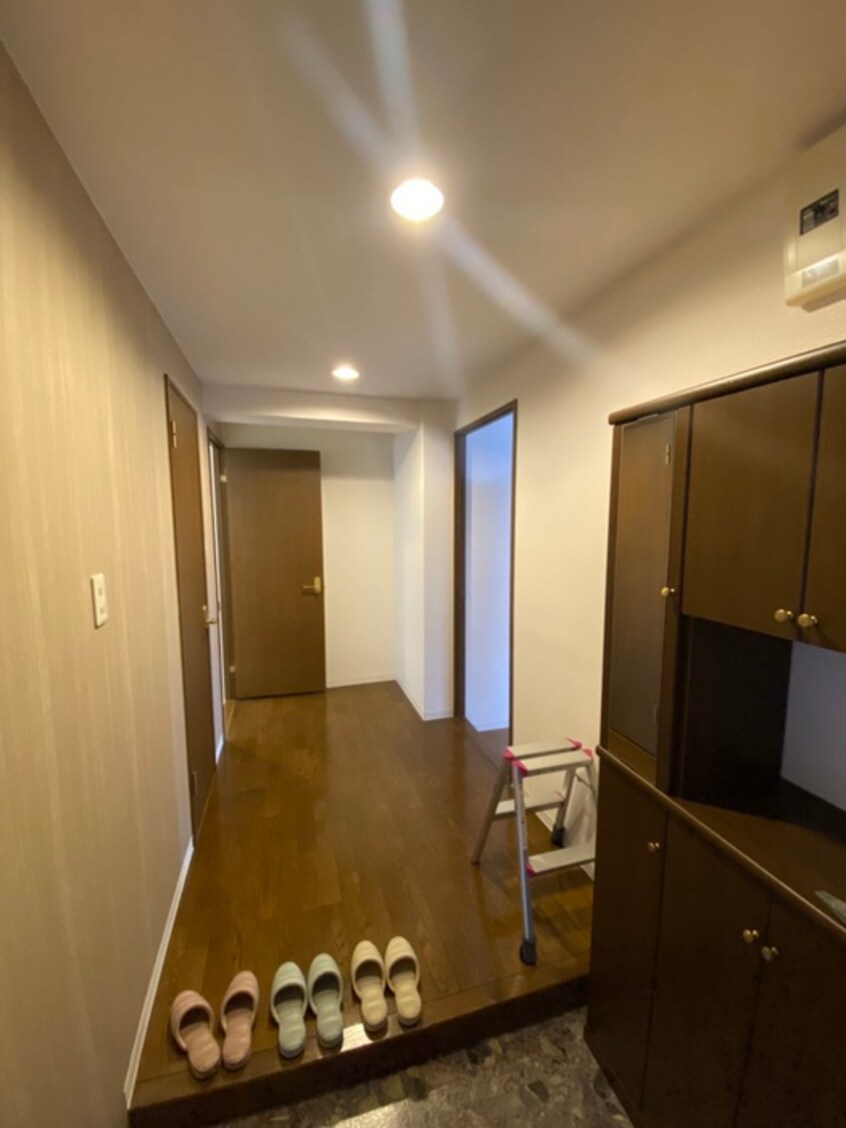 玄関 マローネ谷町