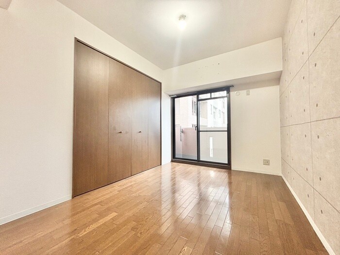 居室 マローネ谷町