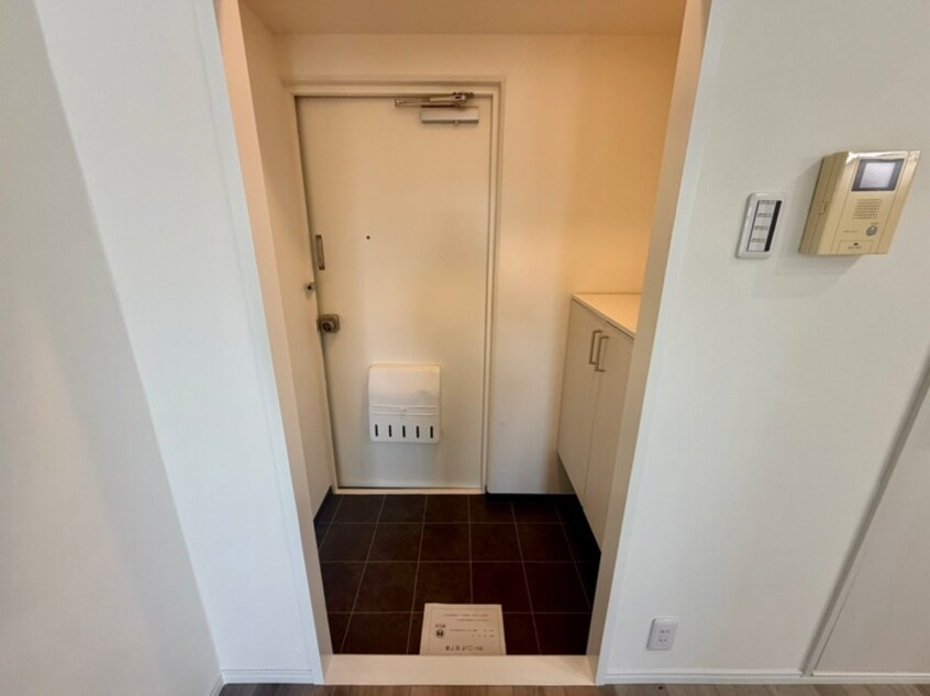 玄関 エバ－ビュ－ハイツ