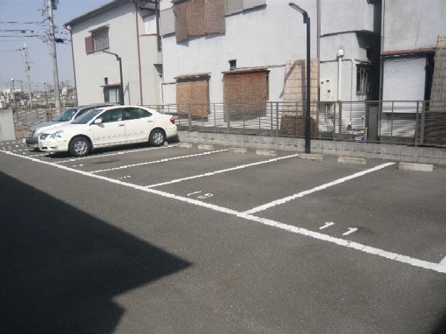 駐車場 Ｆｒｉｅｎｄｓ２４　Ｂ棟