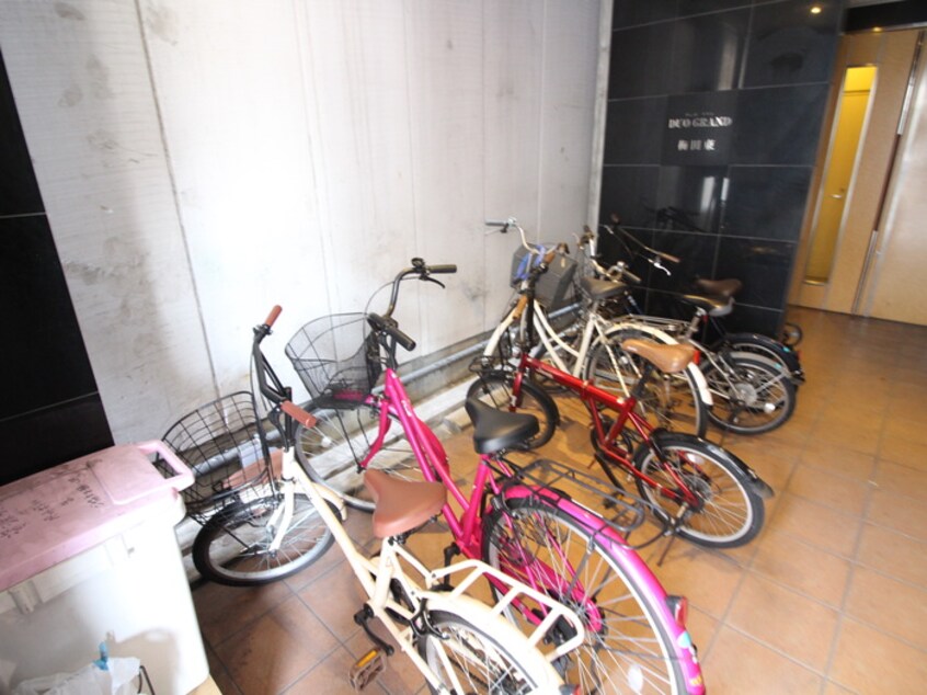 駐輪場 ＤＵＯ　ＧＲＡＮＤ梅田東