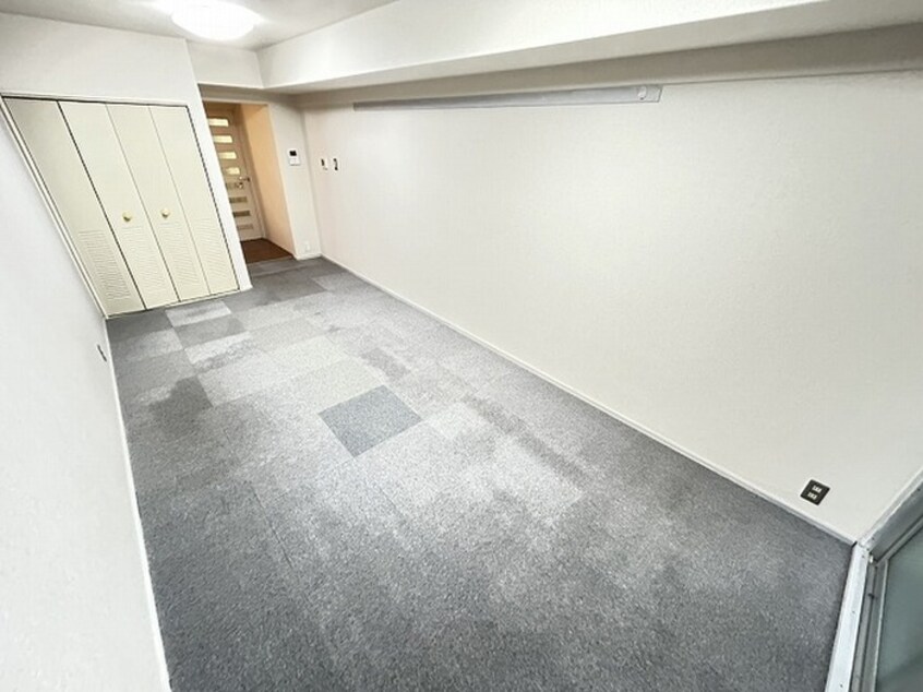 居室 シティコアサーティ朱雀（102）