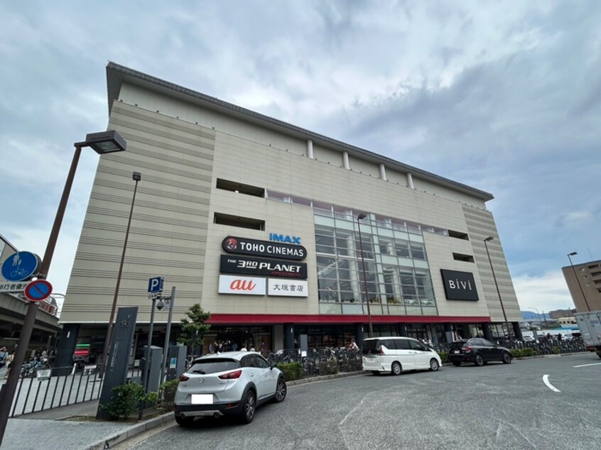 BiVi二条(ショッピングセンター/アウトレットモール)まで600m シティコアサーティ朱雀（102）