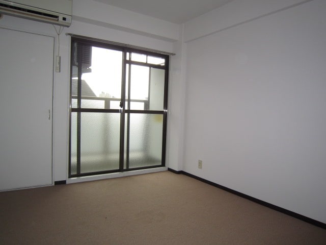 内観写真 ホワイティ１８