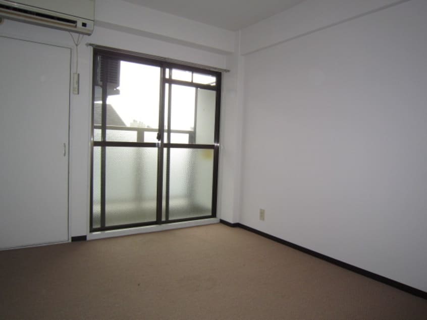 内観写真 ホワイティ１８