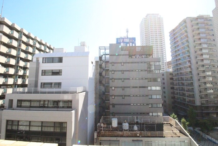 室内からの展望 プレサンス三宮花時計前(1302)