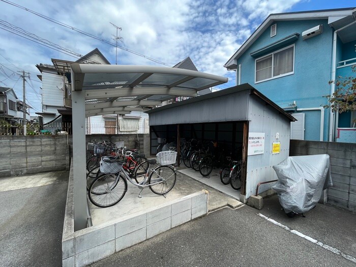 駐輪場 谷村マンション