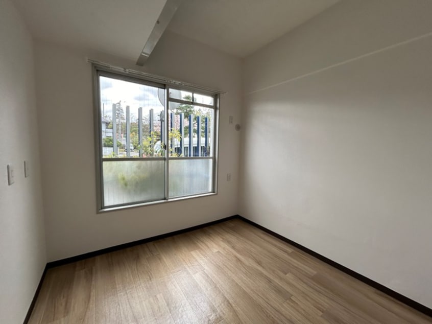 居室 カ－サブランコ