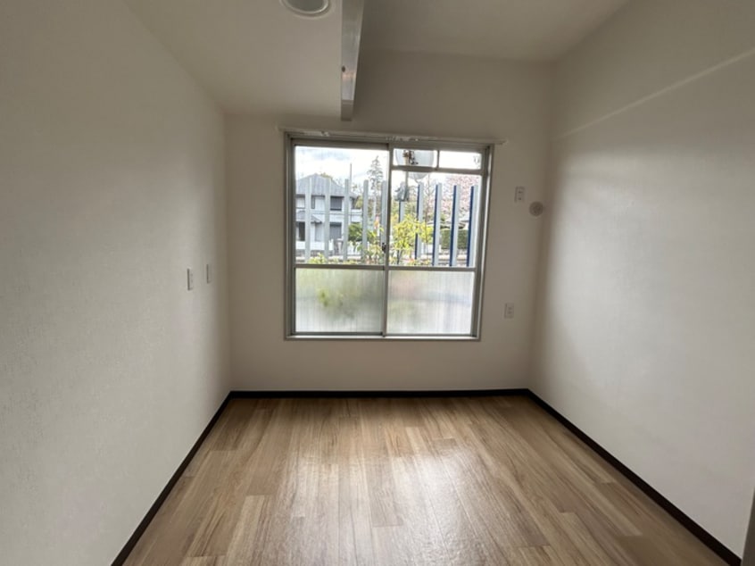 居室 カ－サブランコ