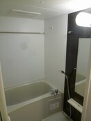 バス／シャワールーム等 エスト－ネ江坂