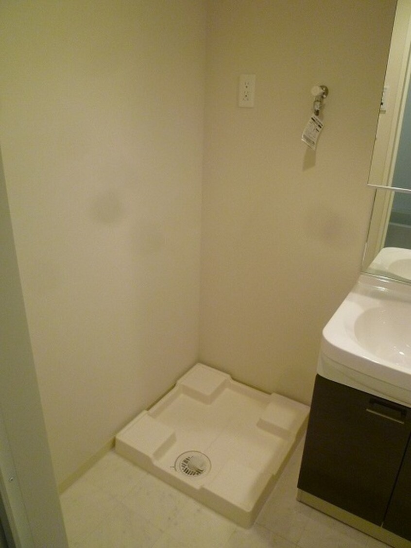 洗濯機置場 エスト－ネ江坂