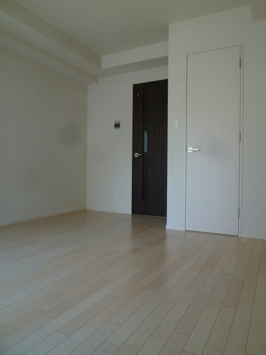 居室 エスト－ネ江坂