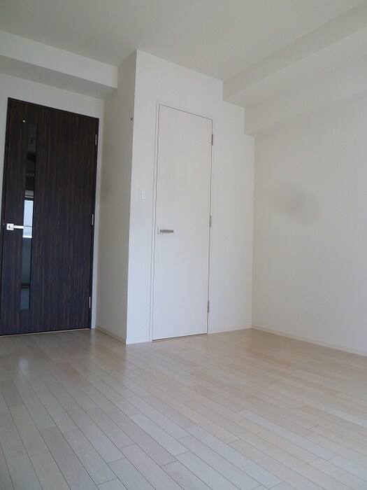 居室 エスト－ネ江坂