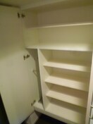 靴箱 エスト－ネ江坂