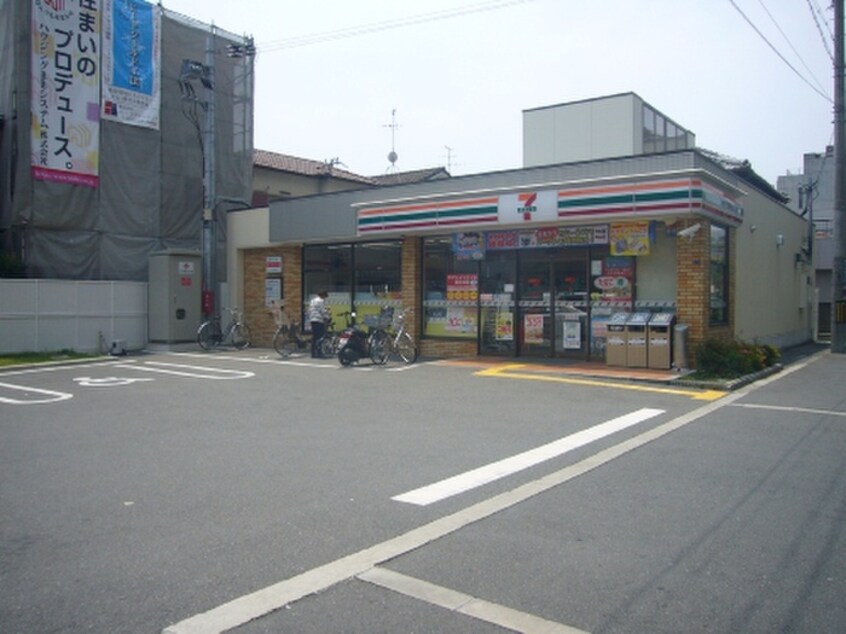 セブンイレブン(コンビニ)まで150m ベルブランシュ