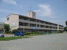 本山第一小学校(小学校)まで850m サンダーバード岡本
