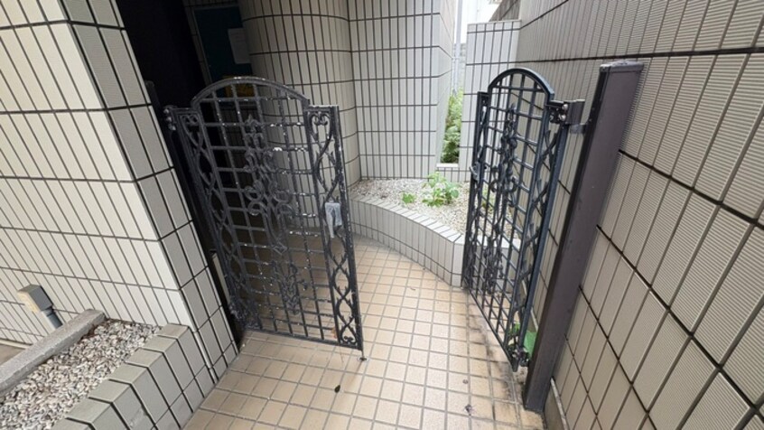 エントランス部分 サンパレス２１垂水