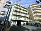 ｳｲﾝｸﾞNO.1の外観