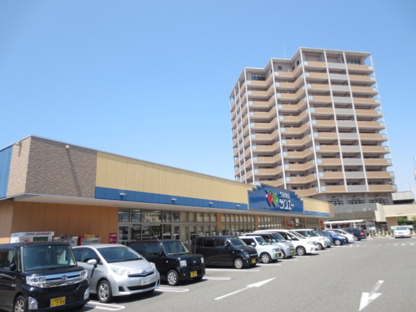 スーパーサンエー東岸和田店(スーパー)まで350m ドミールタチバナ土生Ⅱ