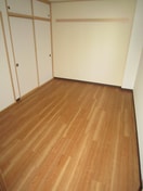 居室 エムズコ－トシャルマン