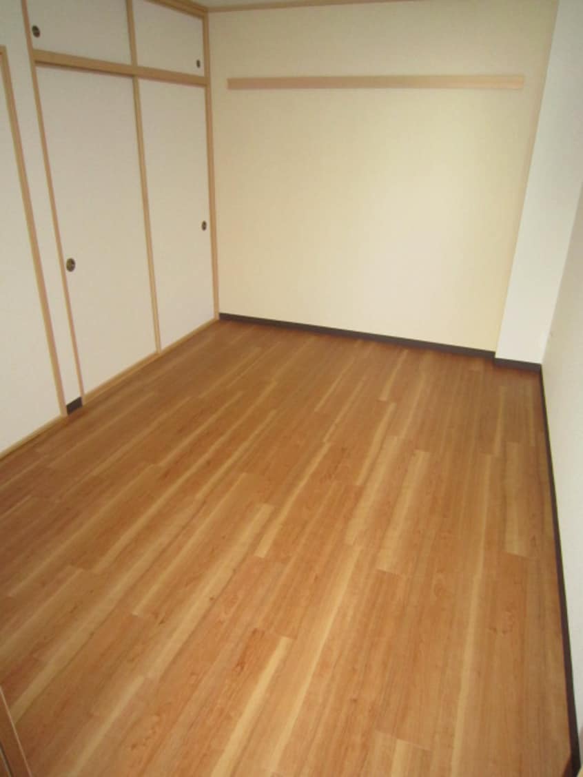 居室 エムズコ－トシャルマン